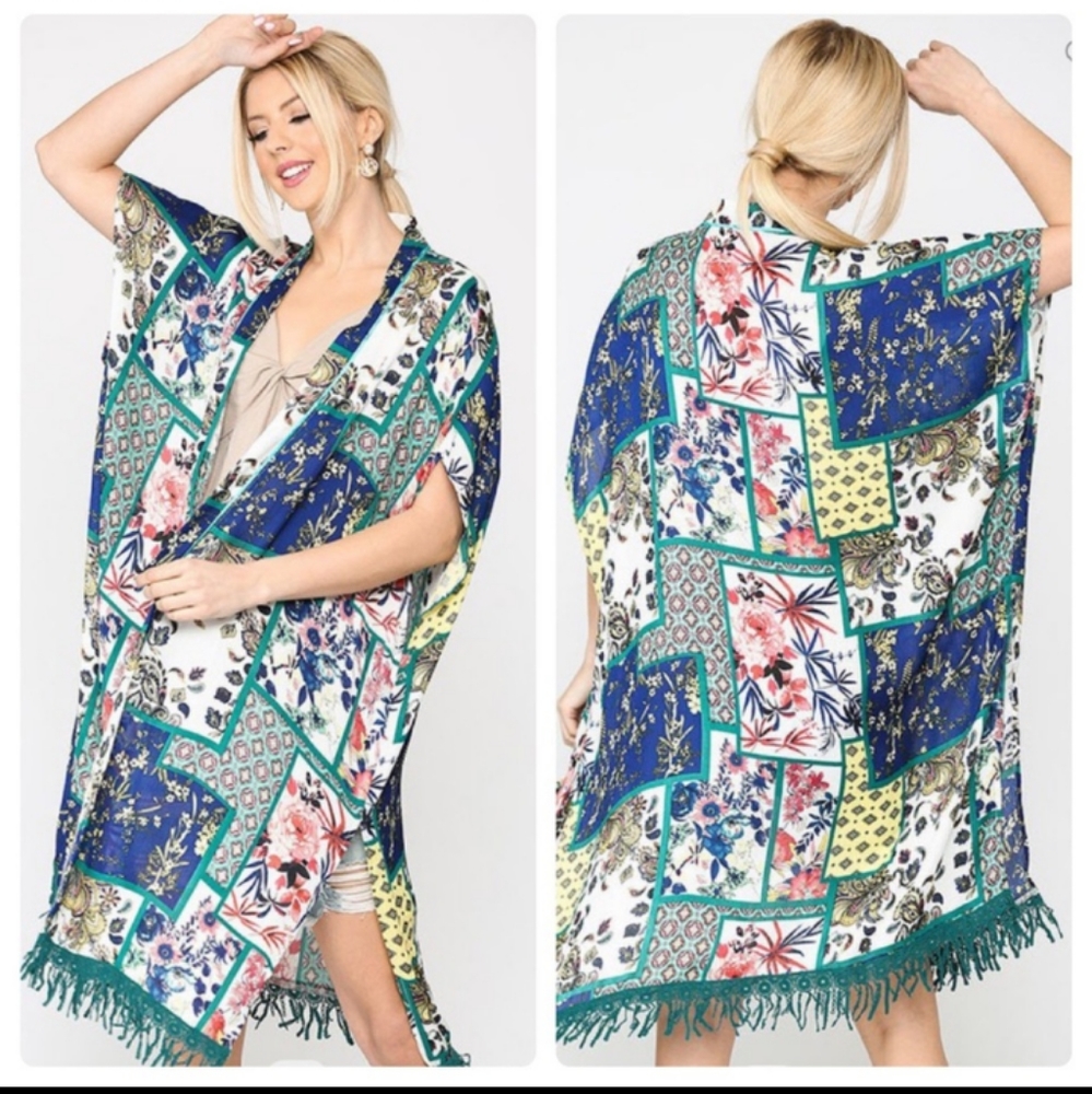 Kimono NEW listing blue /floral fringe open front